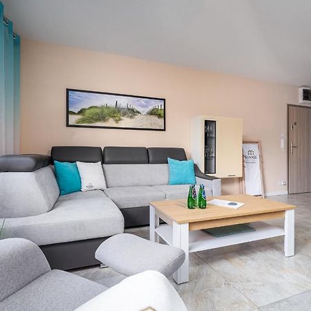 Apartament Lazure Przy Lesie-Sloneczne Tarasy Dziwnowek-Sannel Apartments For Rent エクステリア 写真