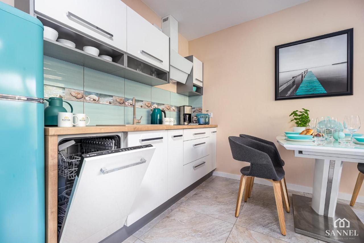 Apartament Lazure Przy Lesie-Sloneczne Tarasy Dziwnowek-Sannel Apartments For Rent エクステリア 写真