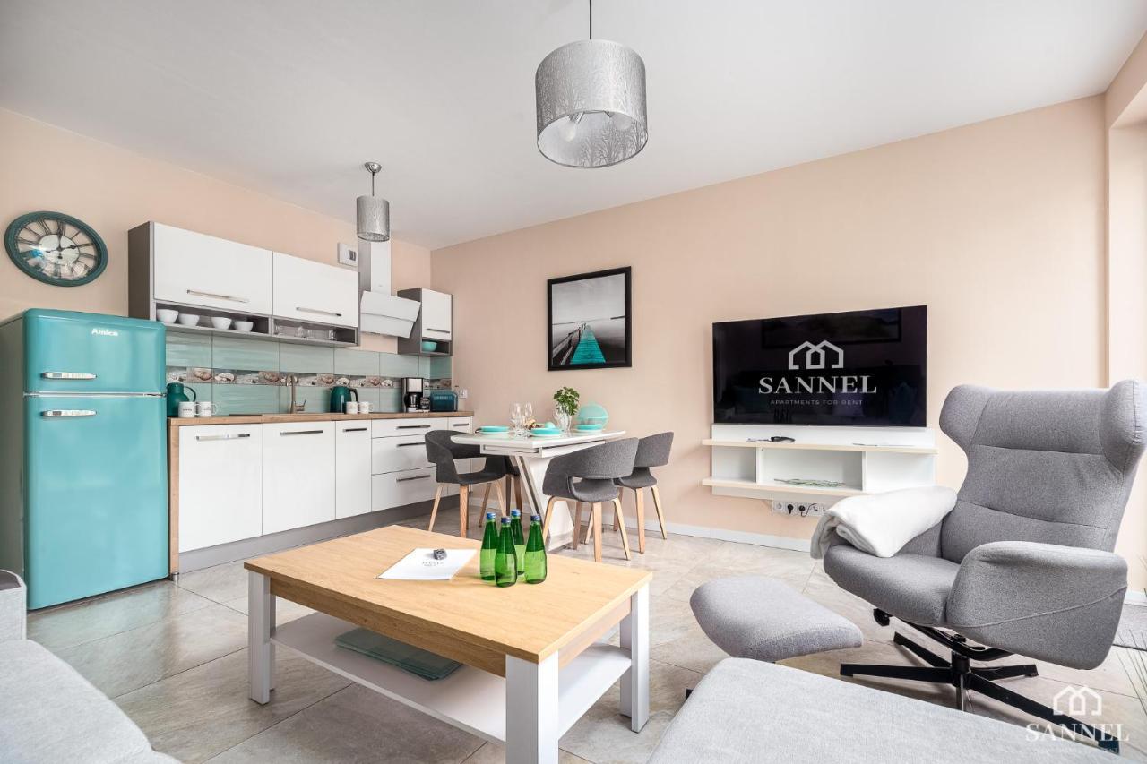 Apartament Lazure Przy Lesie-Sloneczne Tarasy Dziwnowek-Sannel Apartments For Rent エクステリア 写真